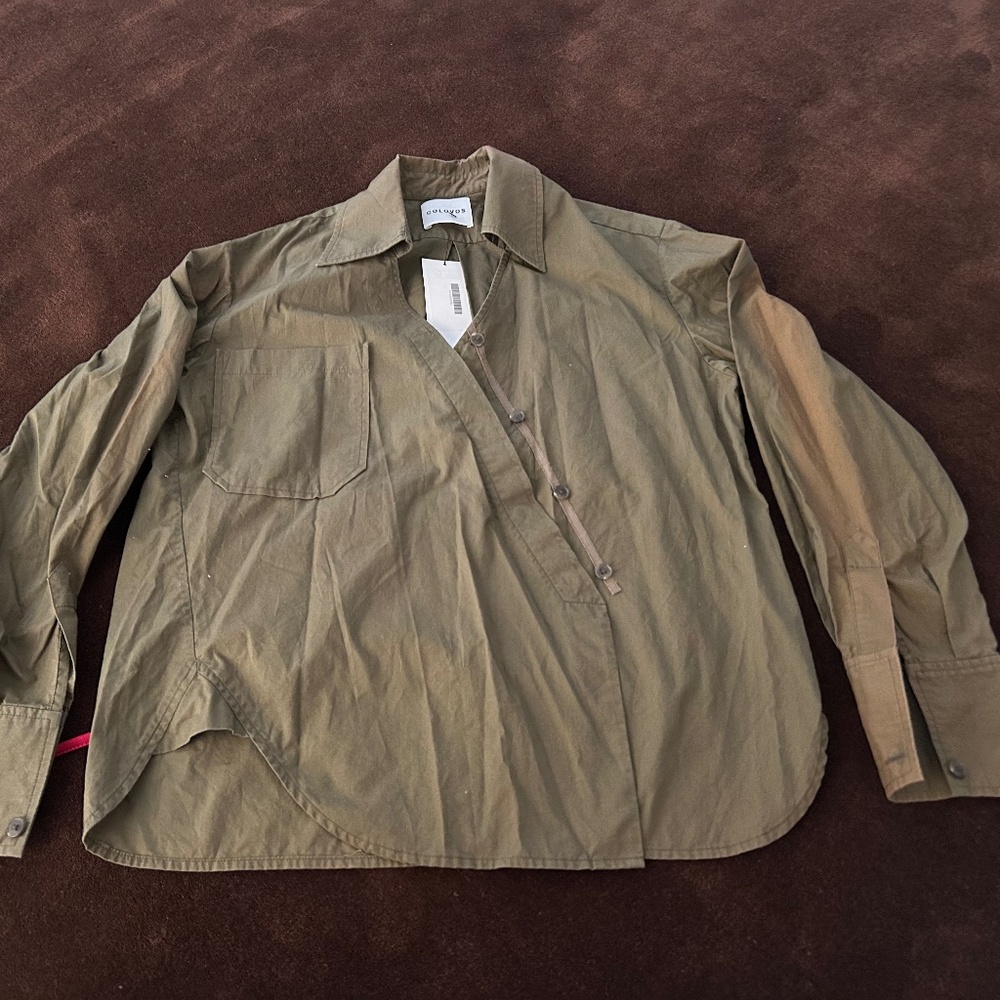 Colovos Button Up Shirt
